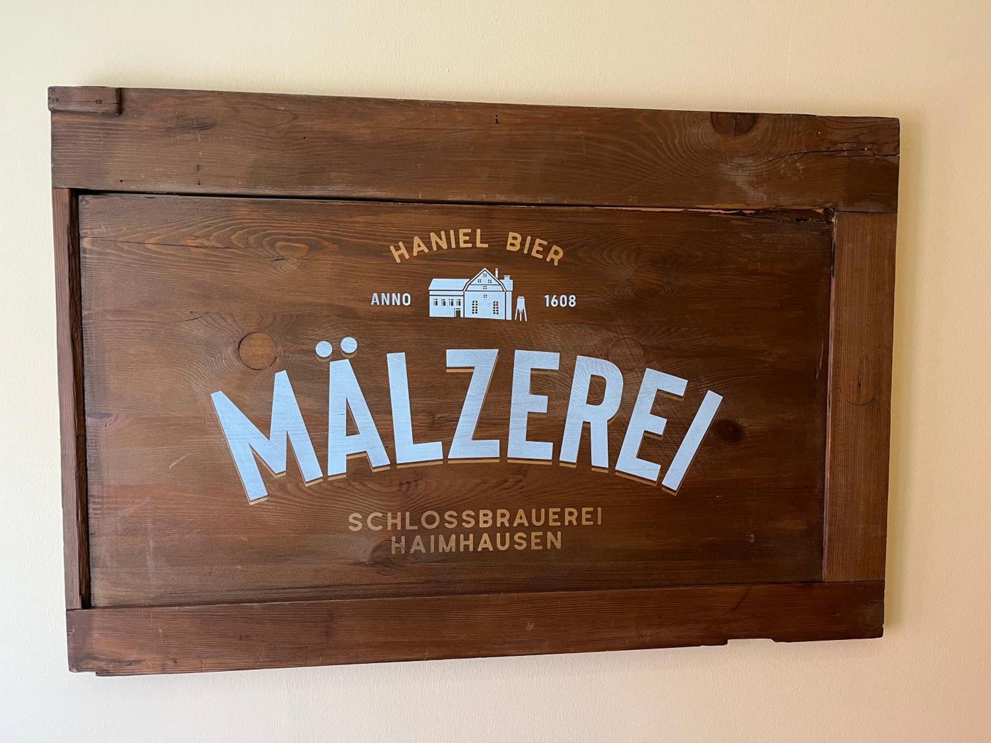Brauerei Gasthaus Lohhof Im Muenchner Norden, Direkt An Der S1, Naehe Vom Flughafen, Zentrum, A92, Allianz Arena, Ruderregatta Und Schiessanlage G- Hochbrueck Entfernt, Internationale Kueche Unterschleißheim Esterno foto